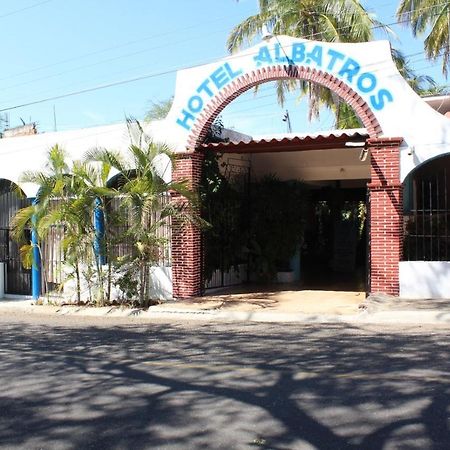 Hotel Albatros Puerto Escondido  Exterior photo