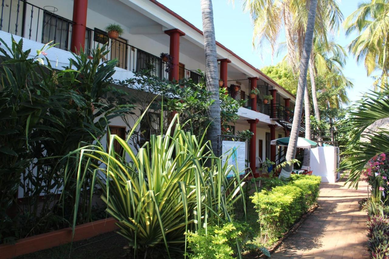 Hotel Albatros Puerto Escondido  Exterior photo