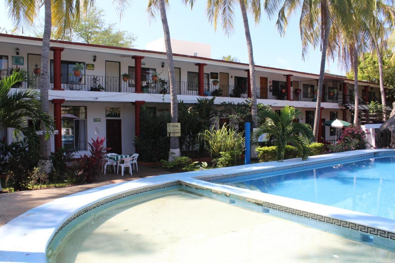 Hotel Albatros Puerto Escondido  Exterior photo