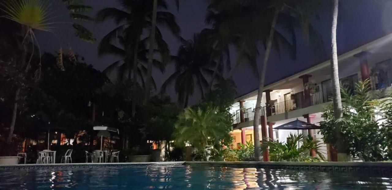 Hotel Albatros Puerto Escondido  Exterior photo